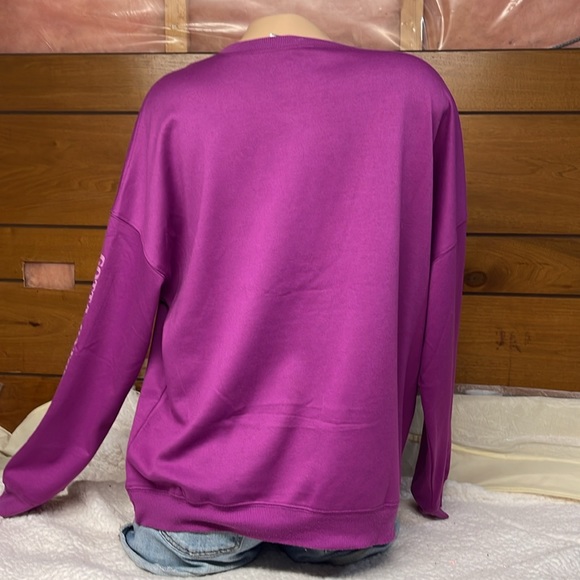 Pokemon Purple Sweatshirt Size Large- Spirit Sleeve - Gotta Catch 'Em All - Picture 5 of 6